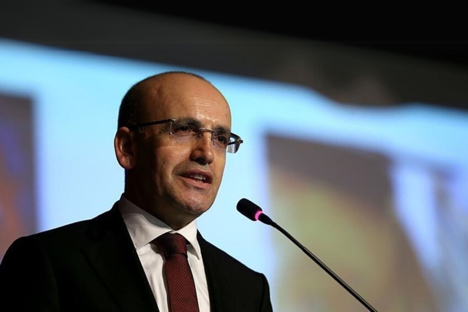 Mehmet Şimşek, Londra’da 250’den fazla yatırımcıya Türkiye ekonomisini anlattı