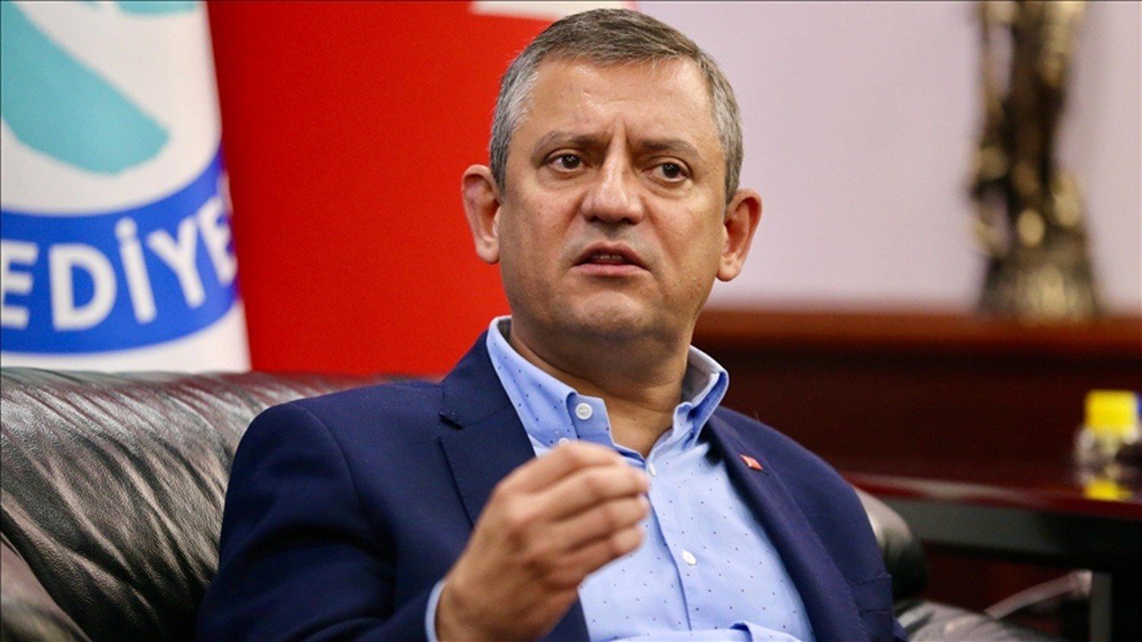 Özgür Özel’den Cumhurbaşkanı Erdoğan’a ‘Turpların büyüğü heybede’ yanıtı: ‘Turpun büyüğü sandıkta’