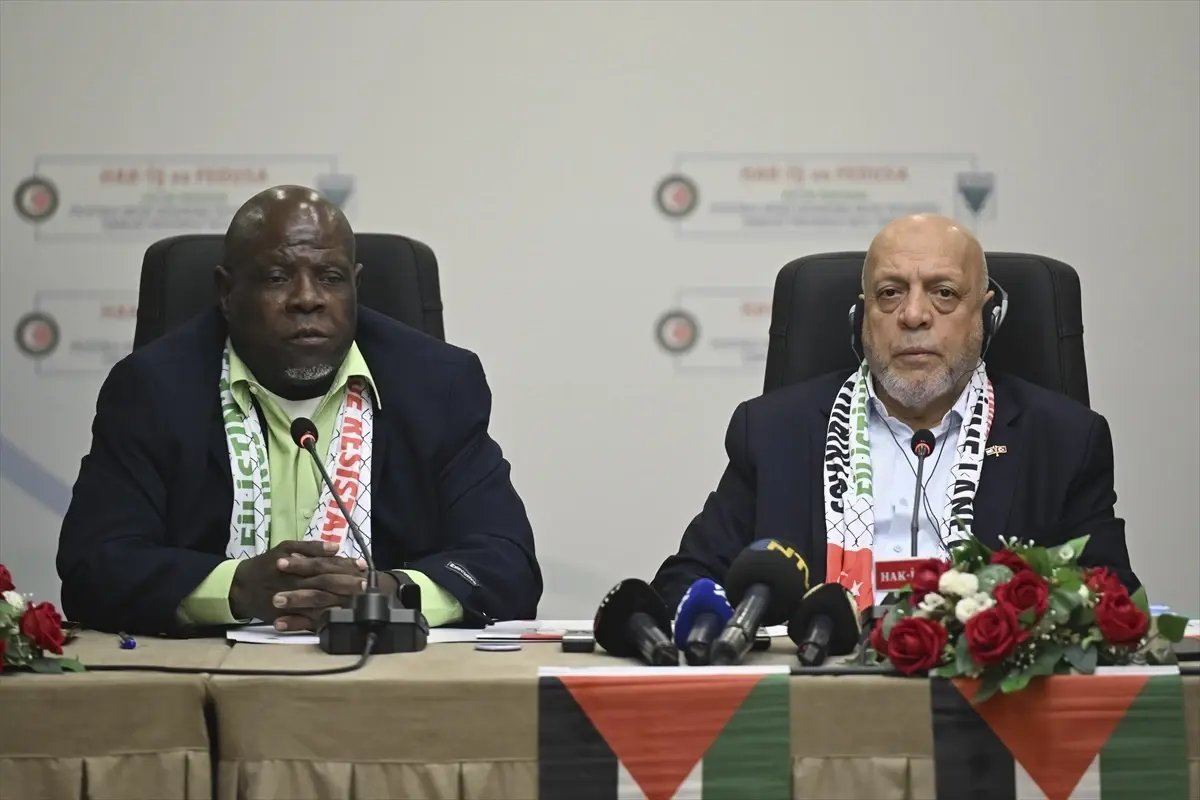 HAK-İŞ ve FEDUSA’dan Filistin Destek Deklarasyonu