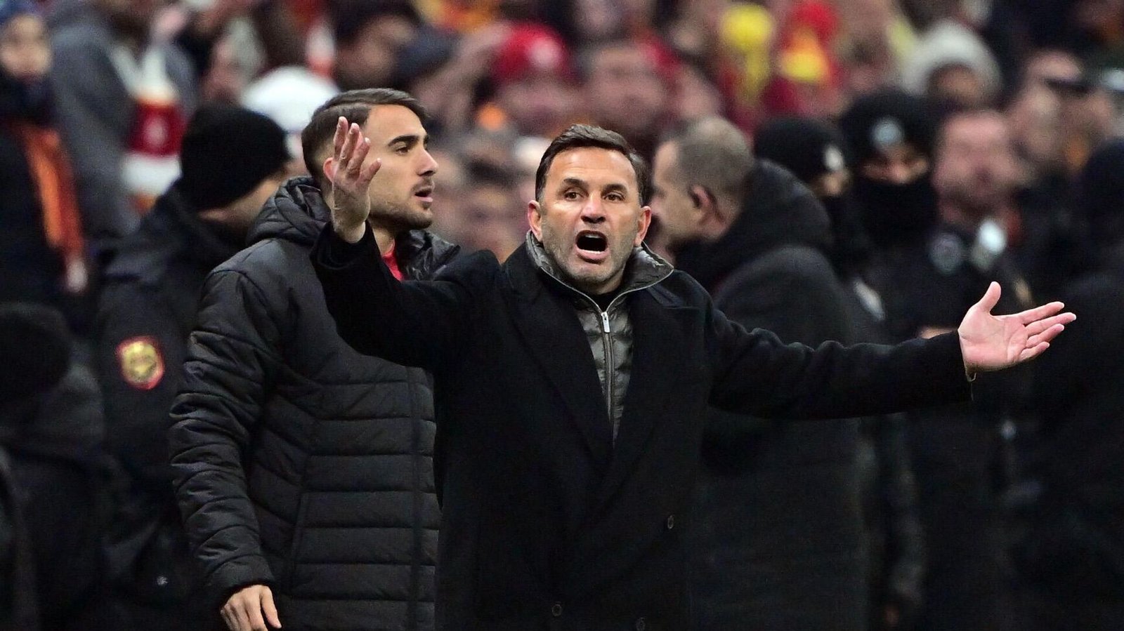 Galatasaray Teknik Direktörü Okan Buruk: Mourinho’yu çok dikkate almadık