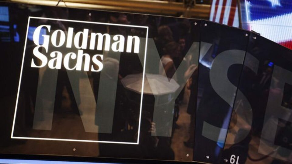 Goldman altın tahminini yükseltti