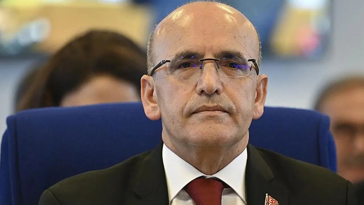 Mehmet Şimşek: ‘Beklenenden biraz daha yüksek rakamlarla karşılaşabiliriz…’