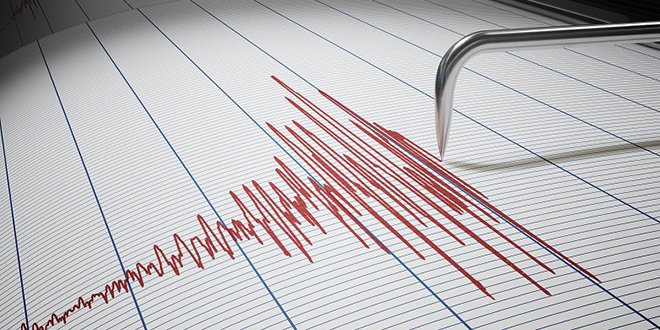 Sındırgı’da 6.1 büyüklüğünde deprem